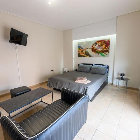 Central Apartments 1 With Parking Larissa Esterno foto